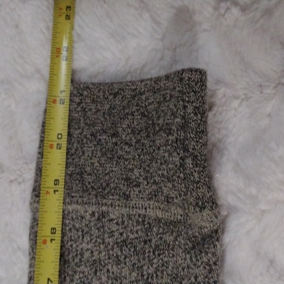 Roots hoodie for youth - Picture 5 of 5